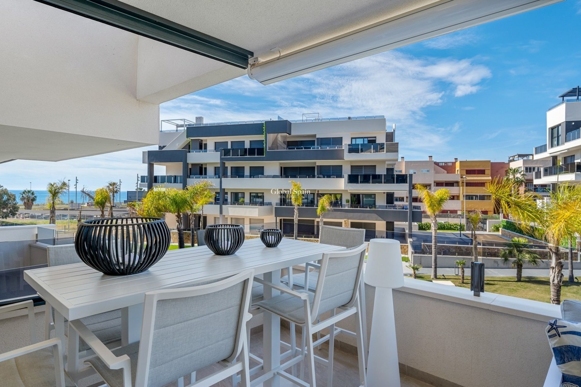 Wederverkoop - Appartement -
PLAYA FLAMENCA