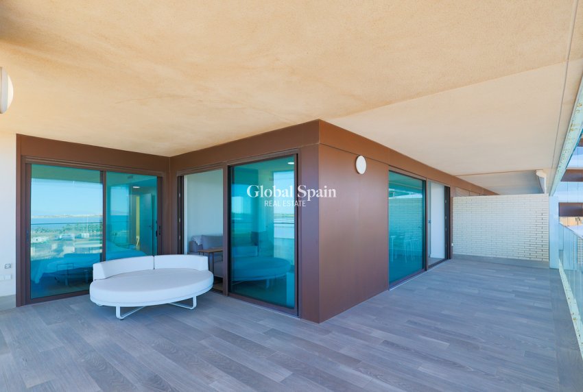 Wederverkoop - APPARTEMENT -
PLAYA HONDA - Costa Calida