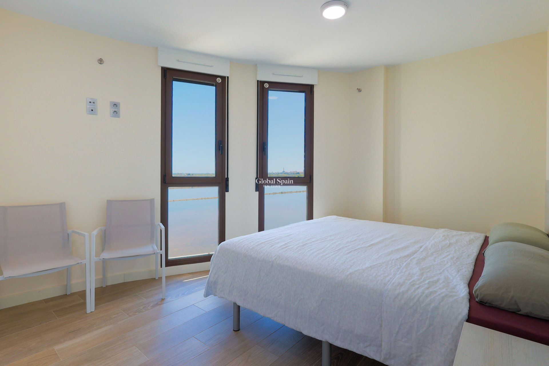 Wederverkoop - APPARTEMENT -
PLAYA HONDA - Costa Calida