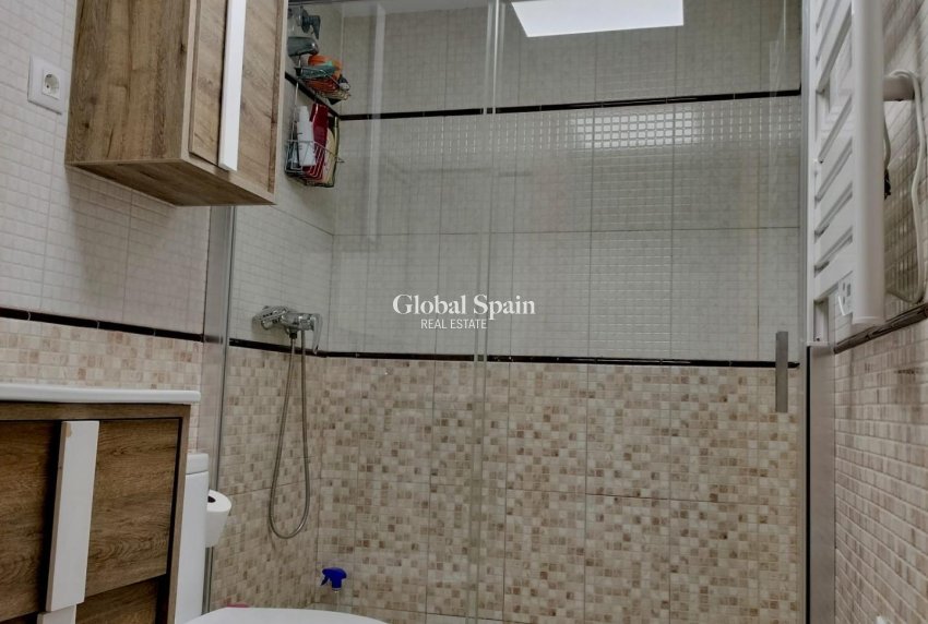 Wederverkoop - APPARTEMENT -
PUERTO DE MAZARRÓN - Centro