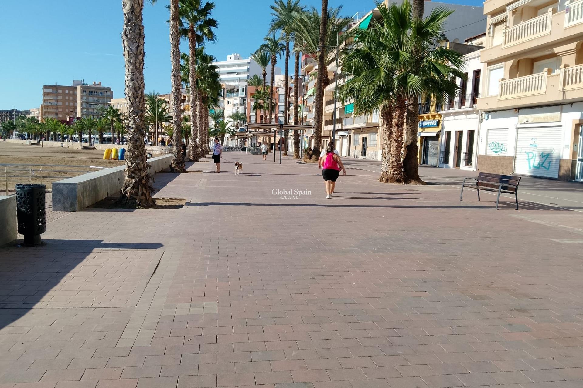 Wederverkoop - APPARTEMENT -
PUERTO DE MAZARRÓN - Paseo