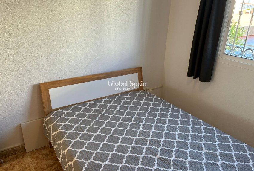 Wederverkoop - APPARTEMENT -
PUNTA PRIMA - Costa Blanca