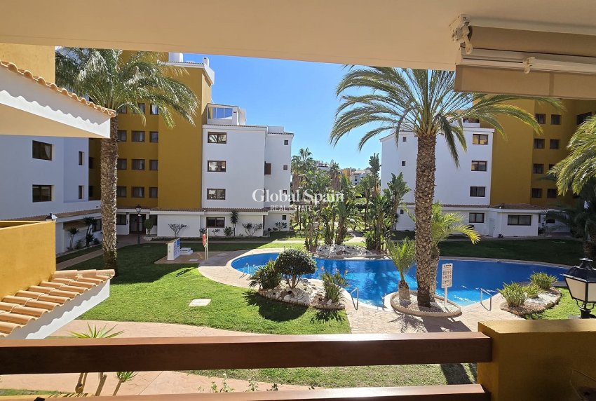Wederverkoop - APPARTEMENT -
PUNTA PRIMA - Costa Blanca