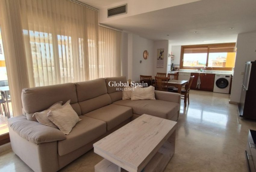 Wederverkoop - APPARTEMENT -
PUNTA PRIMA - Costa Blanca