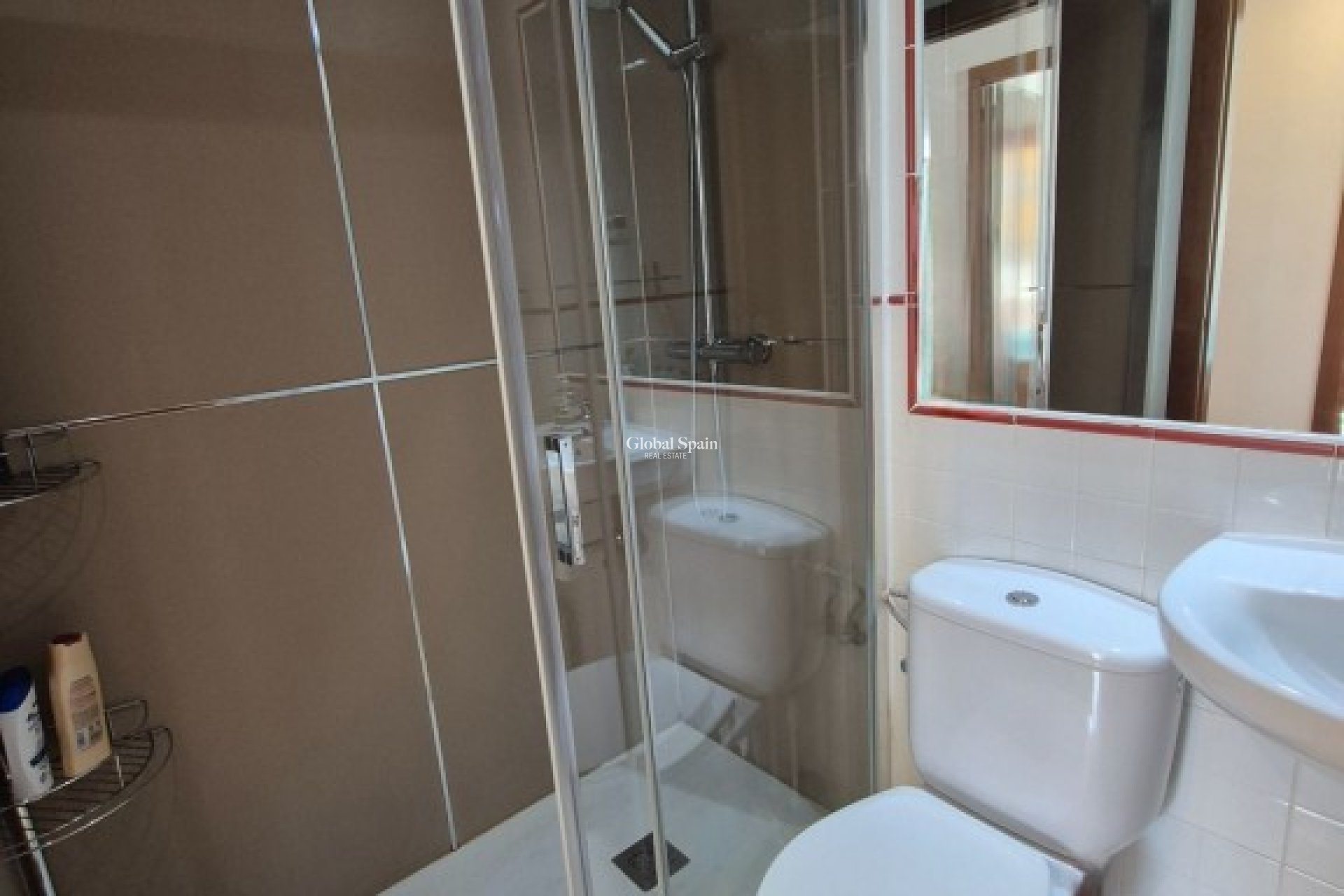Wederverkoop - APPARTEMENT -
PUNTA PRIMA - Costa Blanca
