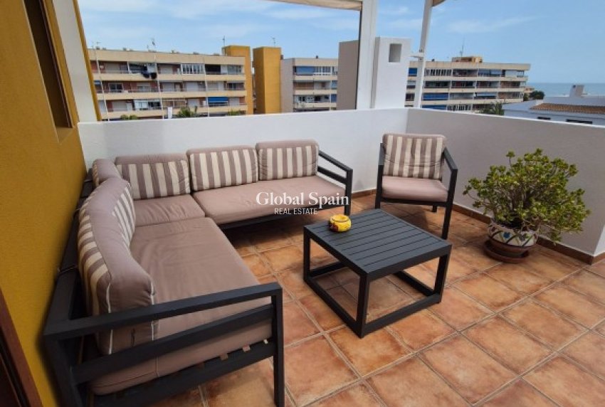 Wederverkoop - APPARTEMENT -
PUNTA PRIMA - Costa Blanca