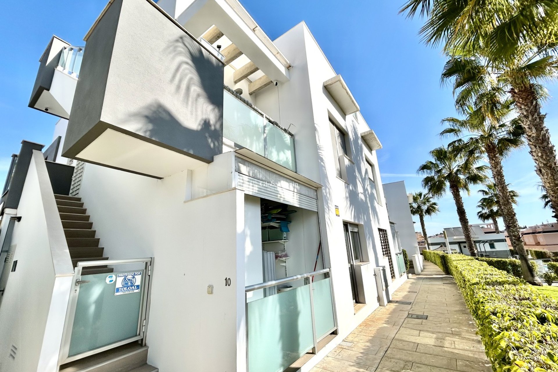 Wederverkoop - APPARTEMENT -
PUNTA PRIMA - Costa Blanca