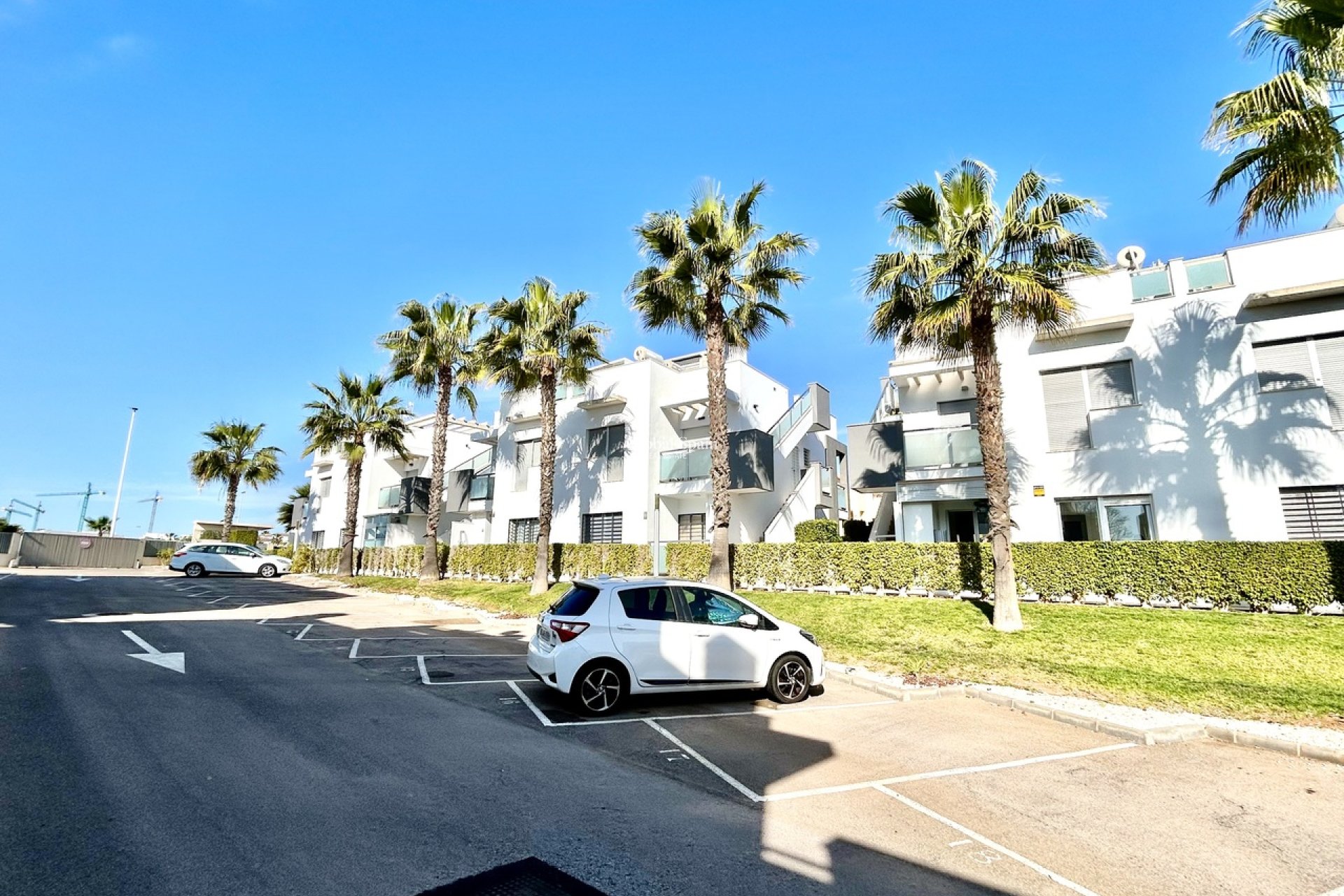 Wederverkoop - APPARTEMENT -
PUNTA PRIMA - Costa Blanca