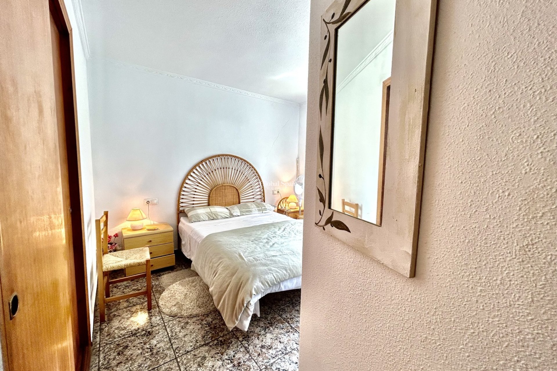 Wederverkoop - APPARTEMENT -
PUNTA PRIMA - Costa Blanca