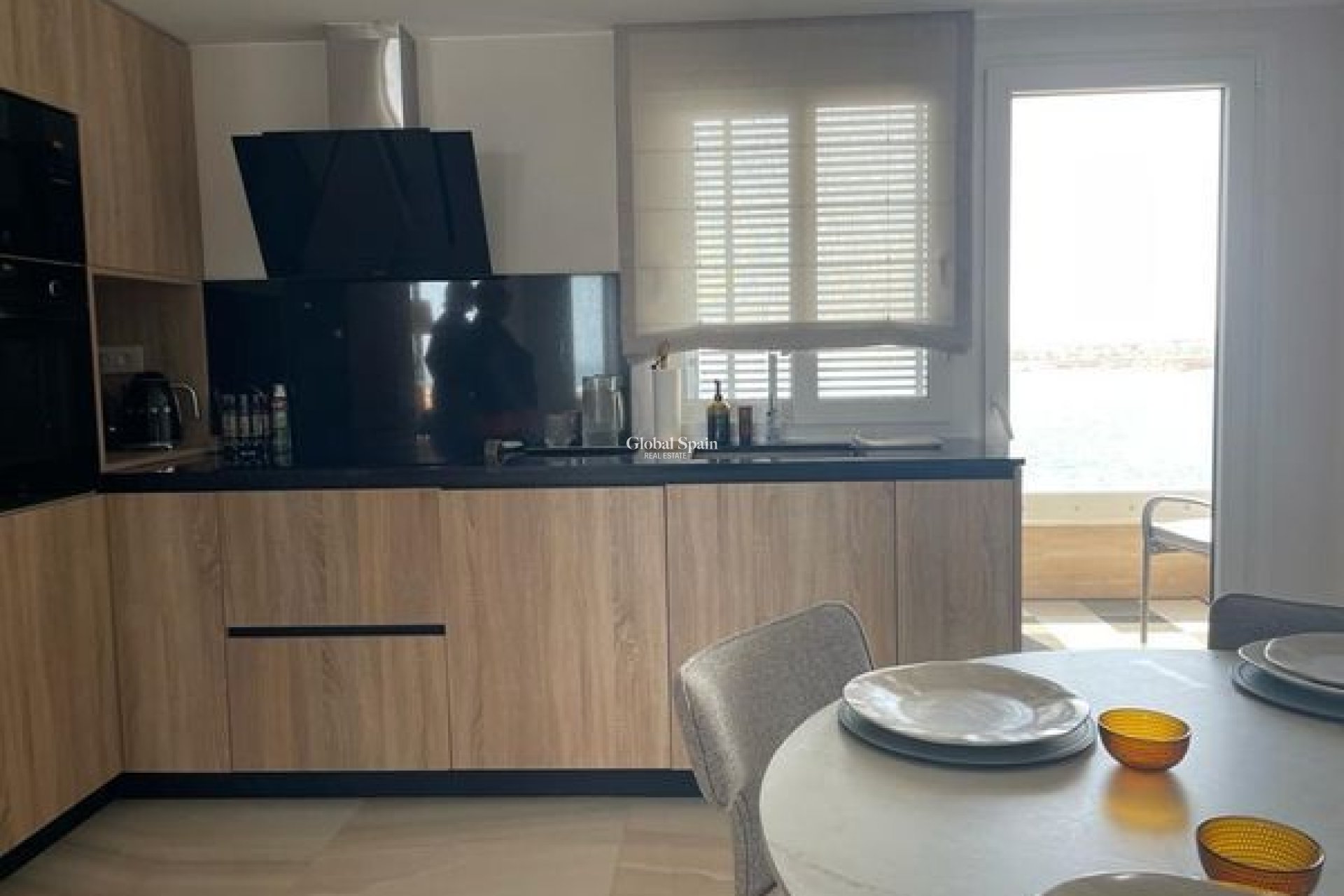 Wederverkoop - APPARTEMENT -
PUNTA PRIMA - Costa Blanca
