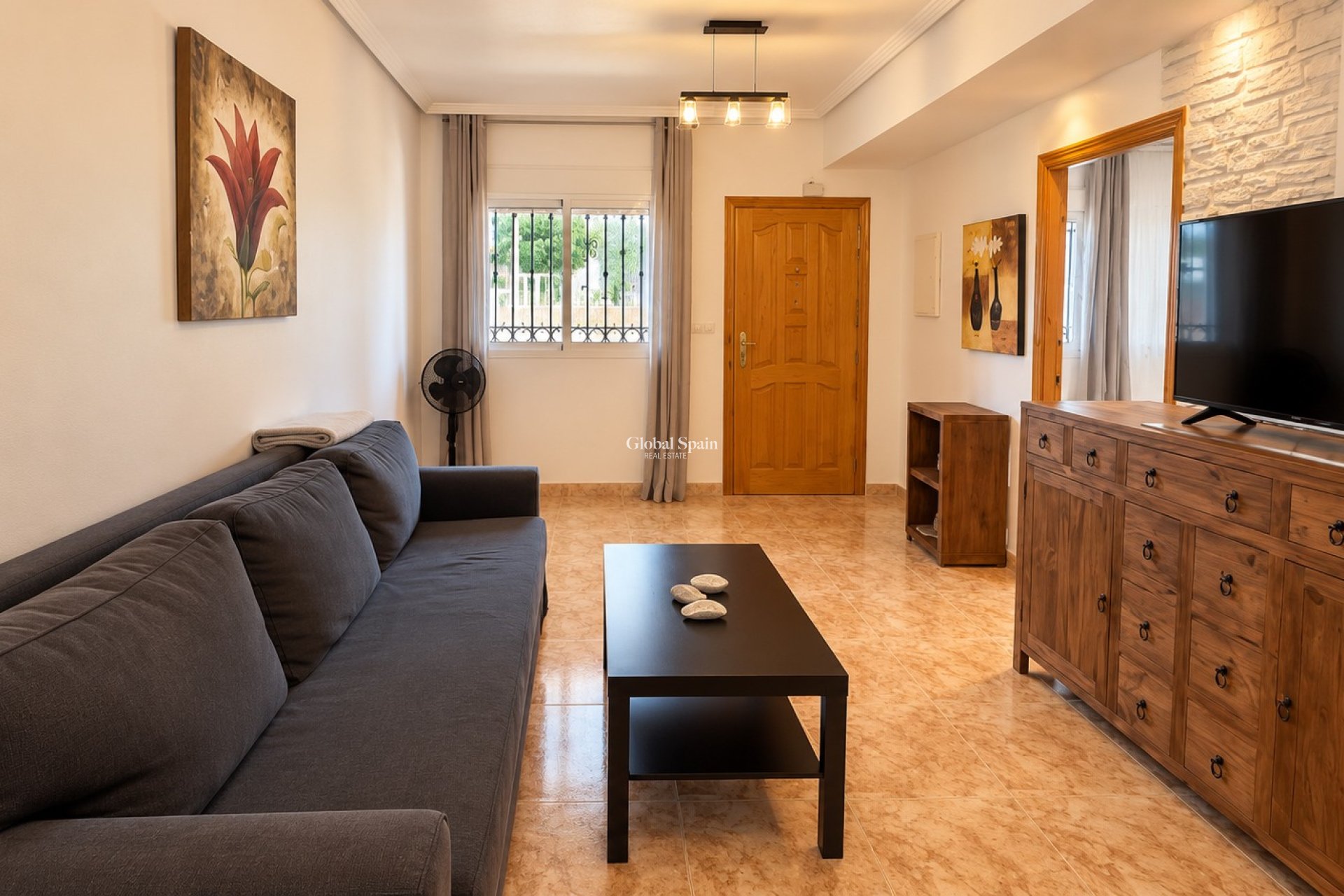 Wederverkoop - APPARTEMENT -
PUNTA PRIMA - Costa Blanca