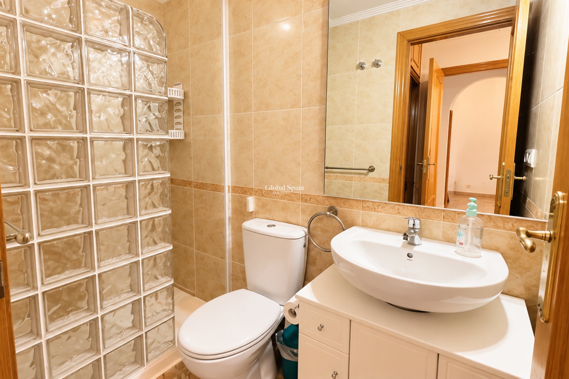 Wederverkoop - APPARTEMENT -
PUNTA PRIMA - Costa Blanca