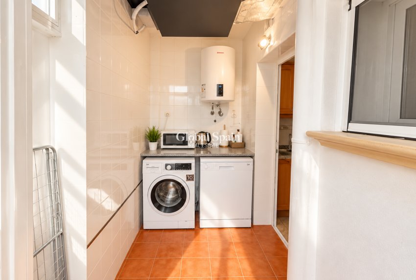 Wederverkoop - APPARTEMENT -
PUNTA PRIMA - Costa Blanca