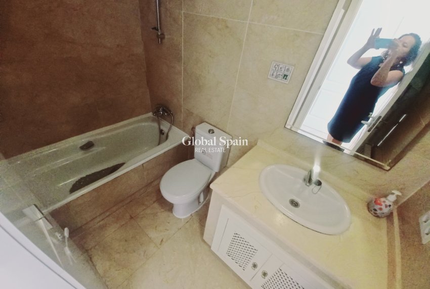 Wederverkoop - APPARTEMENT -
RODA - Inland