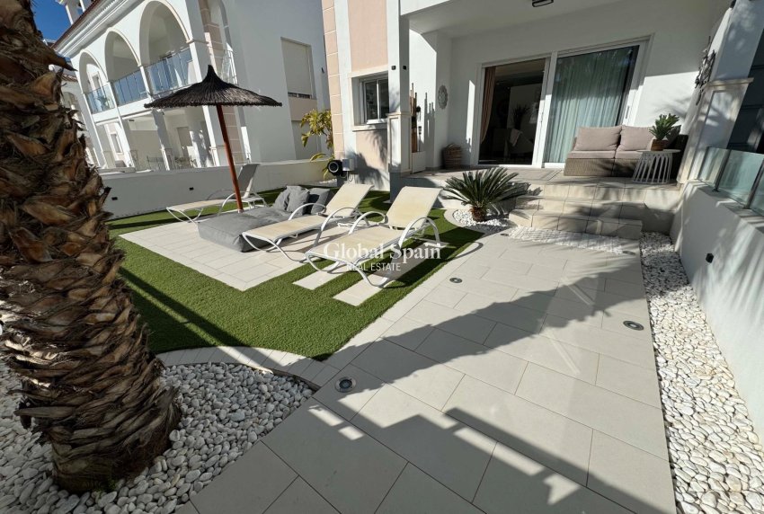 Wederverkoop - APPARTEMENT -
ROJALES - Cuidad Quesada