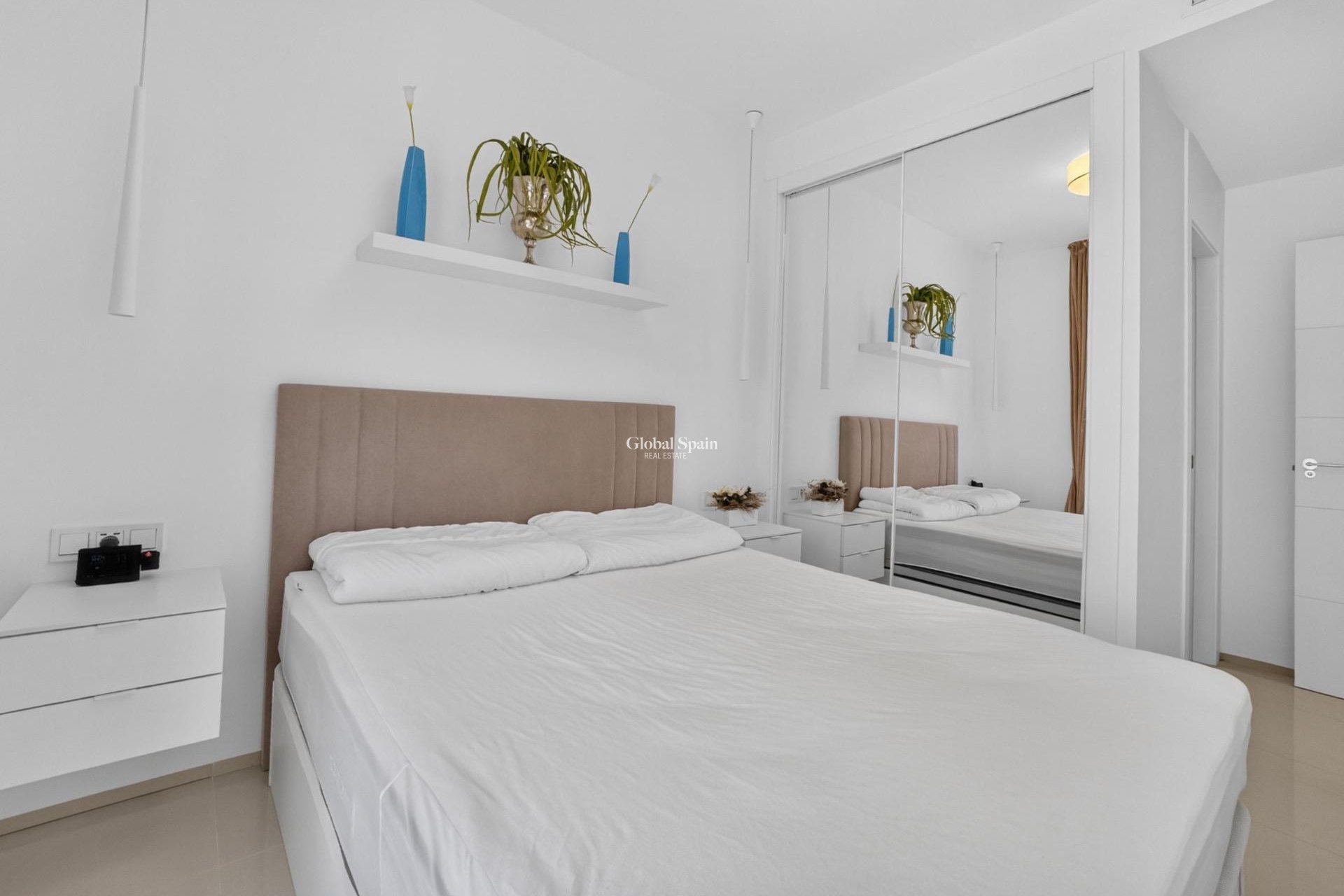 Wederverkoop - APPARTEMENT -
ROJALES - Cuidad Quesada