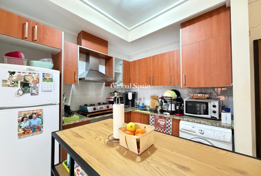 Wederverkoop - APPARTEMENT -
ROJALES - Doña Pepa