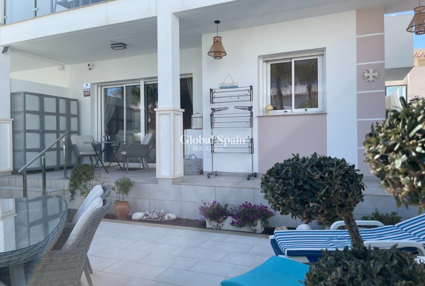 Wederverkoop - APPARTEMENT -
ROJALES - Inland