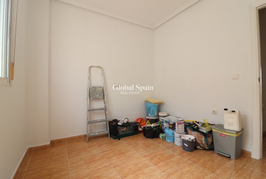 Wederverkoop - APPARTEMENT -
ROJALES - Los Palacios