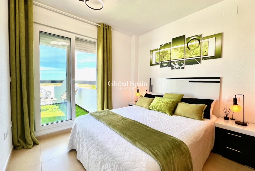 Wederverkoop - APPARTEMENT -
ROLDÁN - Inland