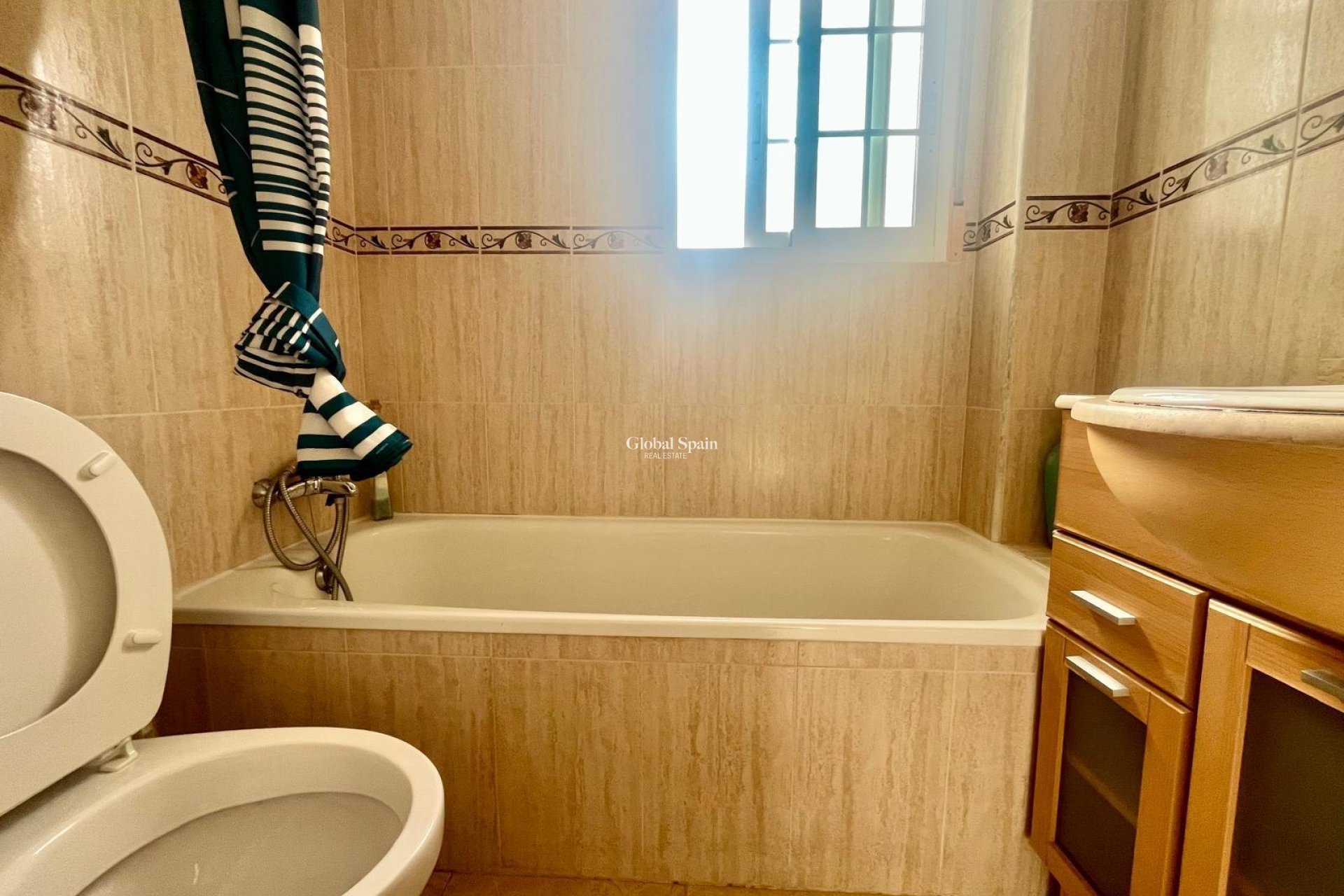 Wederverkoop - APPARTEMENT -
SAN FULGENCIO - LA MARINA