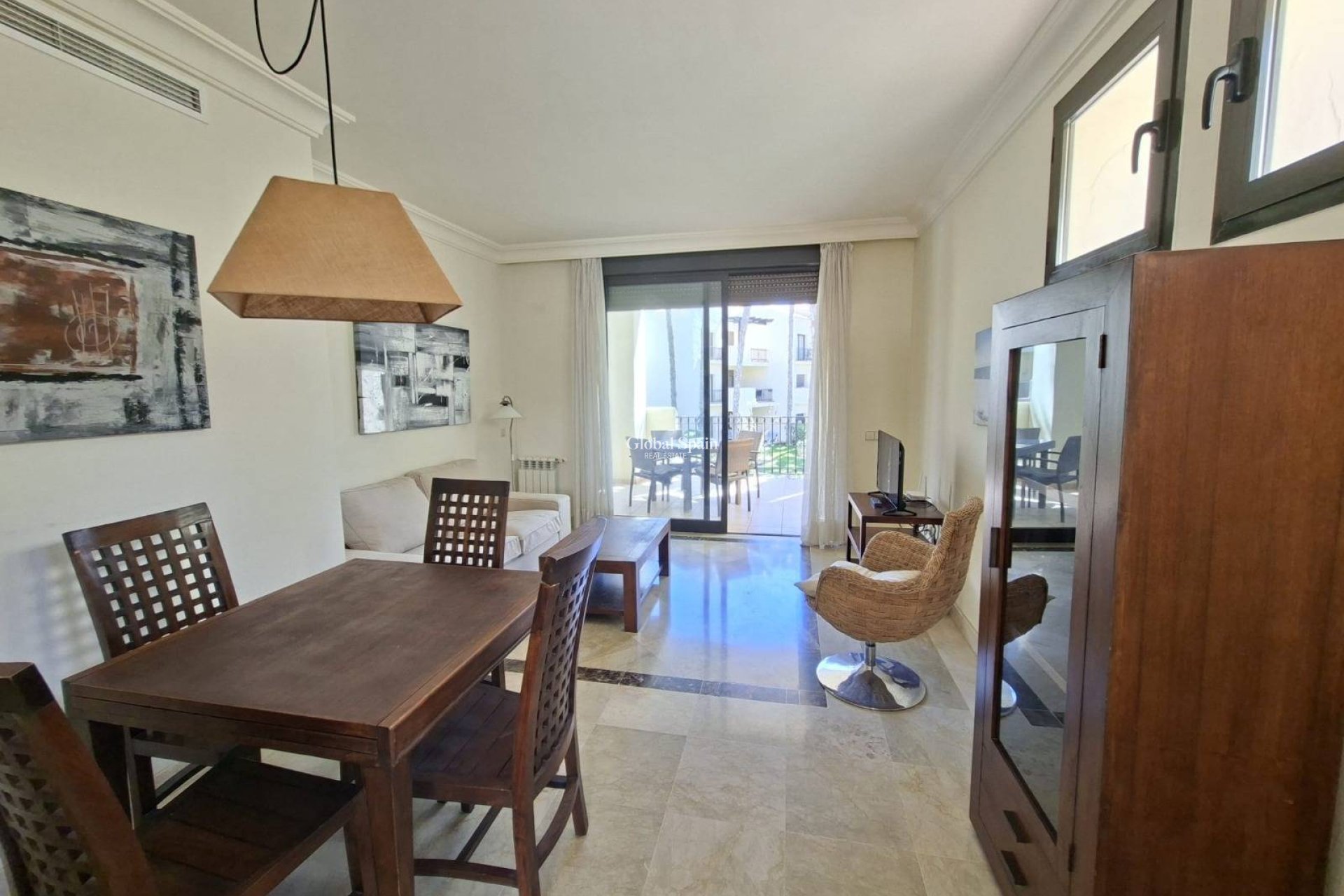Wederverkoop - APPARTEMENT -
SAN JAVIER - Roda