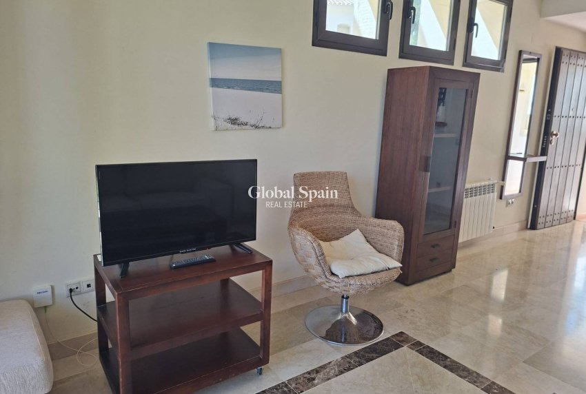 Wederverkoop - APPARTEMENT -
SAN JAVIER - Roda