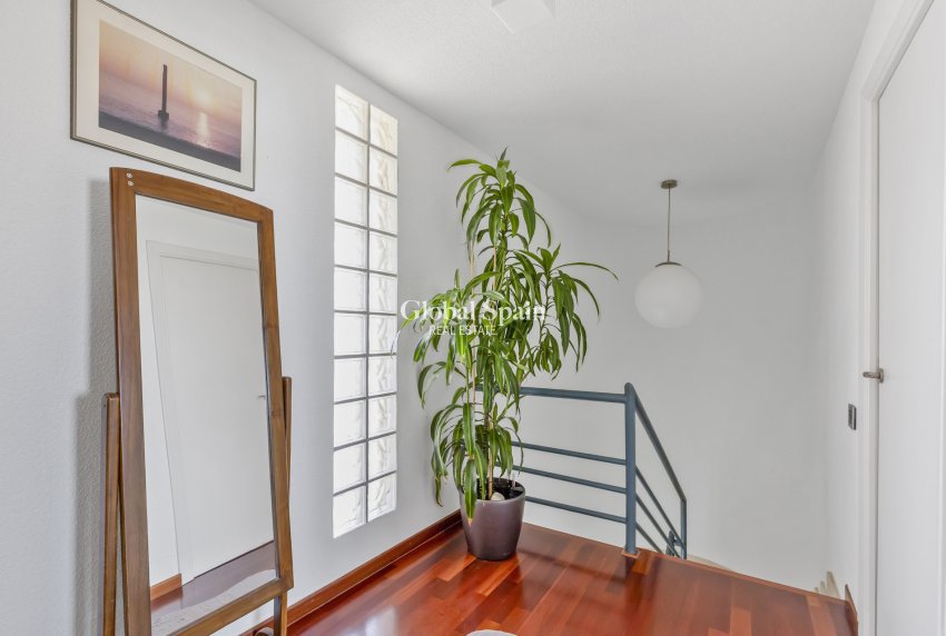 Wederverkoop - APPARTEMENT -
SAN JUAN DE ALICANTE - Costa Blanca