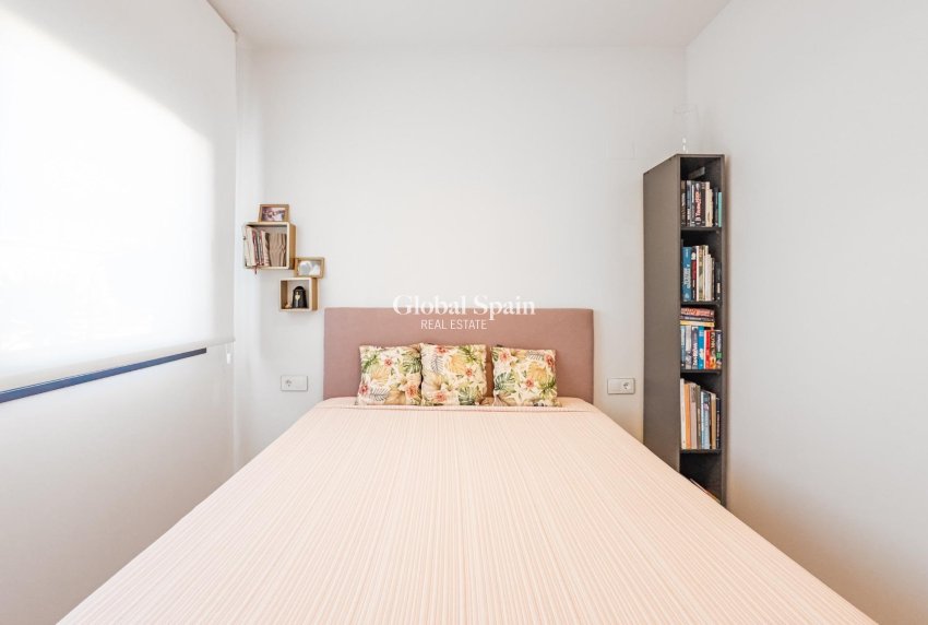 Wederverkoop - APPARTEMENT -
SAN MIGUEL DE SALINAS - Bellavista