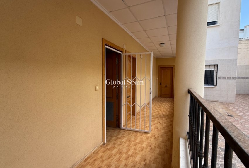 Wederverkoop - Appartement -
SAN MIGUEL DE SALINAS - Costa Blanca Sur