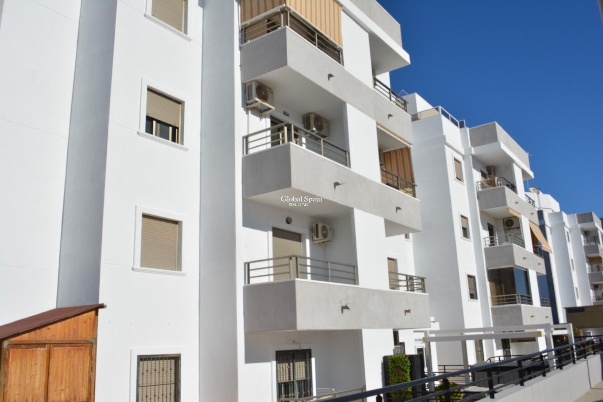 Wederverkoop - APPARTEMENT -
SAN MIGUEL DE SALINAS - Costa Blanca