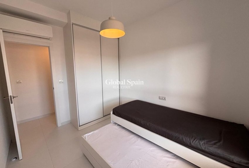 Wederverkoop - APPARTEMENT -
SAN MIGUEL DE SALINAS - Costa Blanca