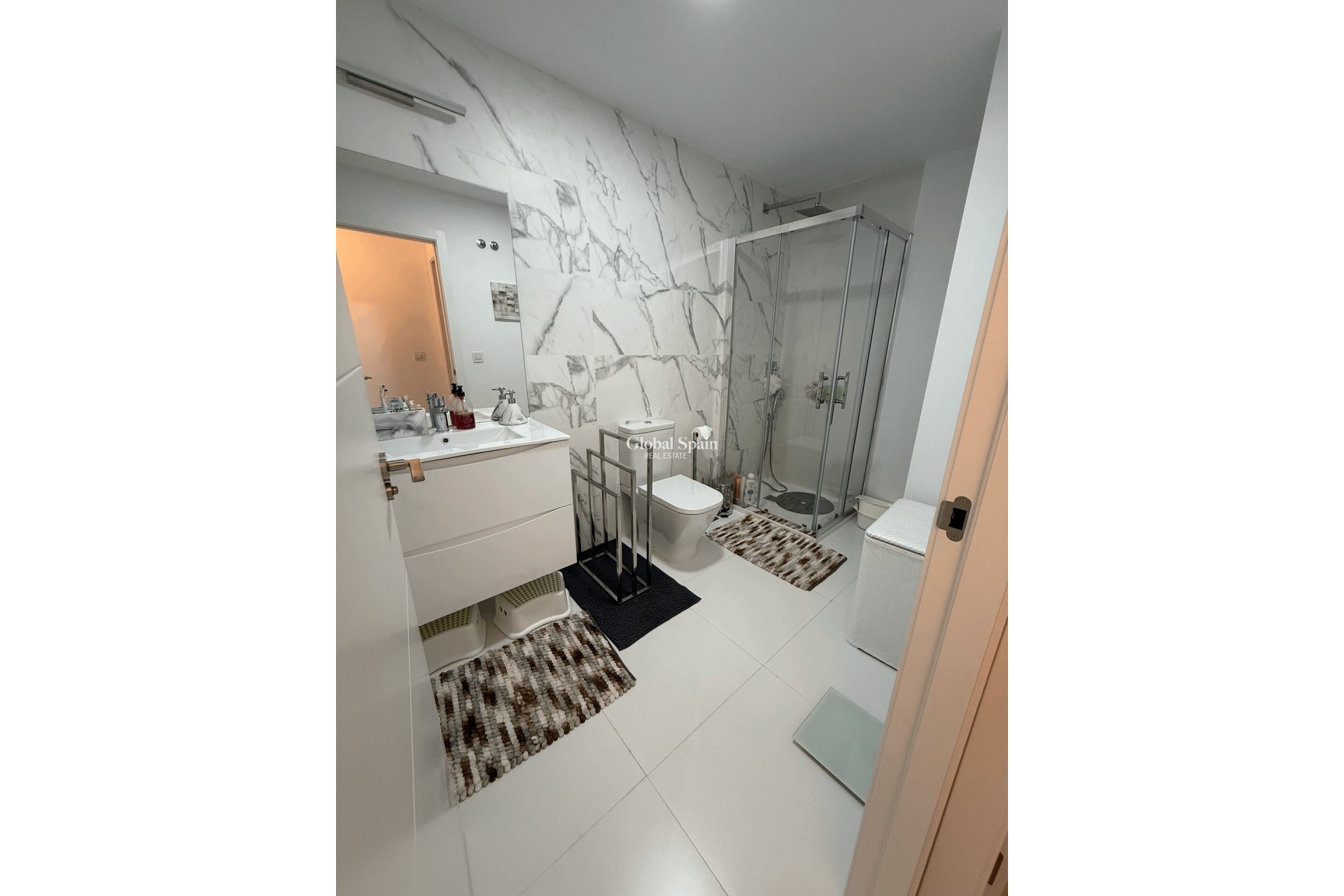 Wederverkoop - APPARTEMENT -
SAN MIGUEL DE SALINAS - Inland