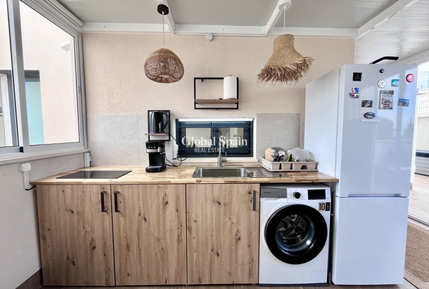 Wederverkoop - APPARTEMENT -
SAN MIGUEL DE SALINAS - Inland