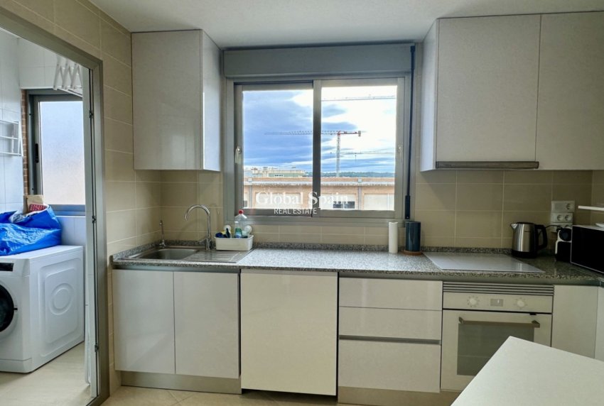 Wederverkoop - APPARTEMENT -
SAN MIGUEL DE SALINAS - Inland