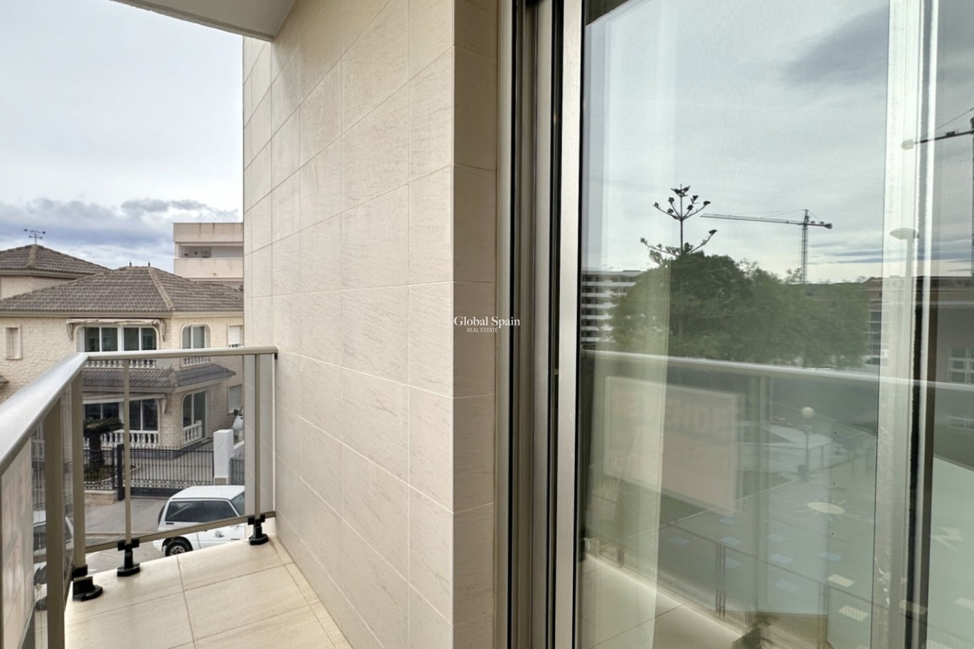 Wederverkoop - APPARTEMENT -
SAN MIGUEL DE SALINAS - Inland