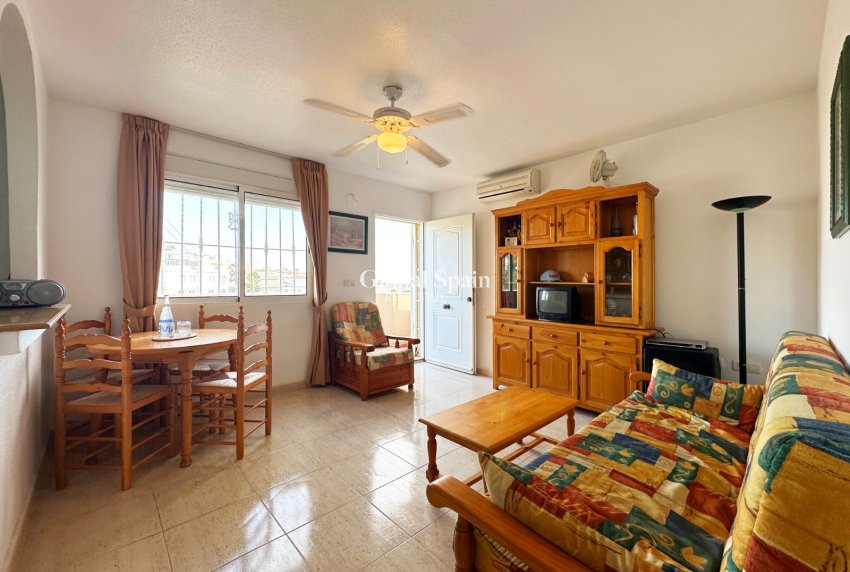 Wederverkoop - APPARTEMENT -
SAN MIGUEL DE SALINAS - Inland