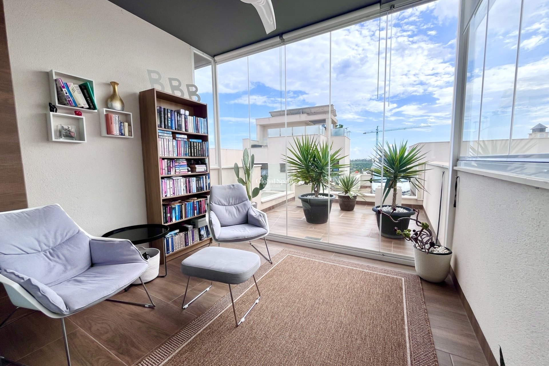 Wederverkoop - APPARTEMENT -
SAN MIGUEL DE SALINAS - Inland