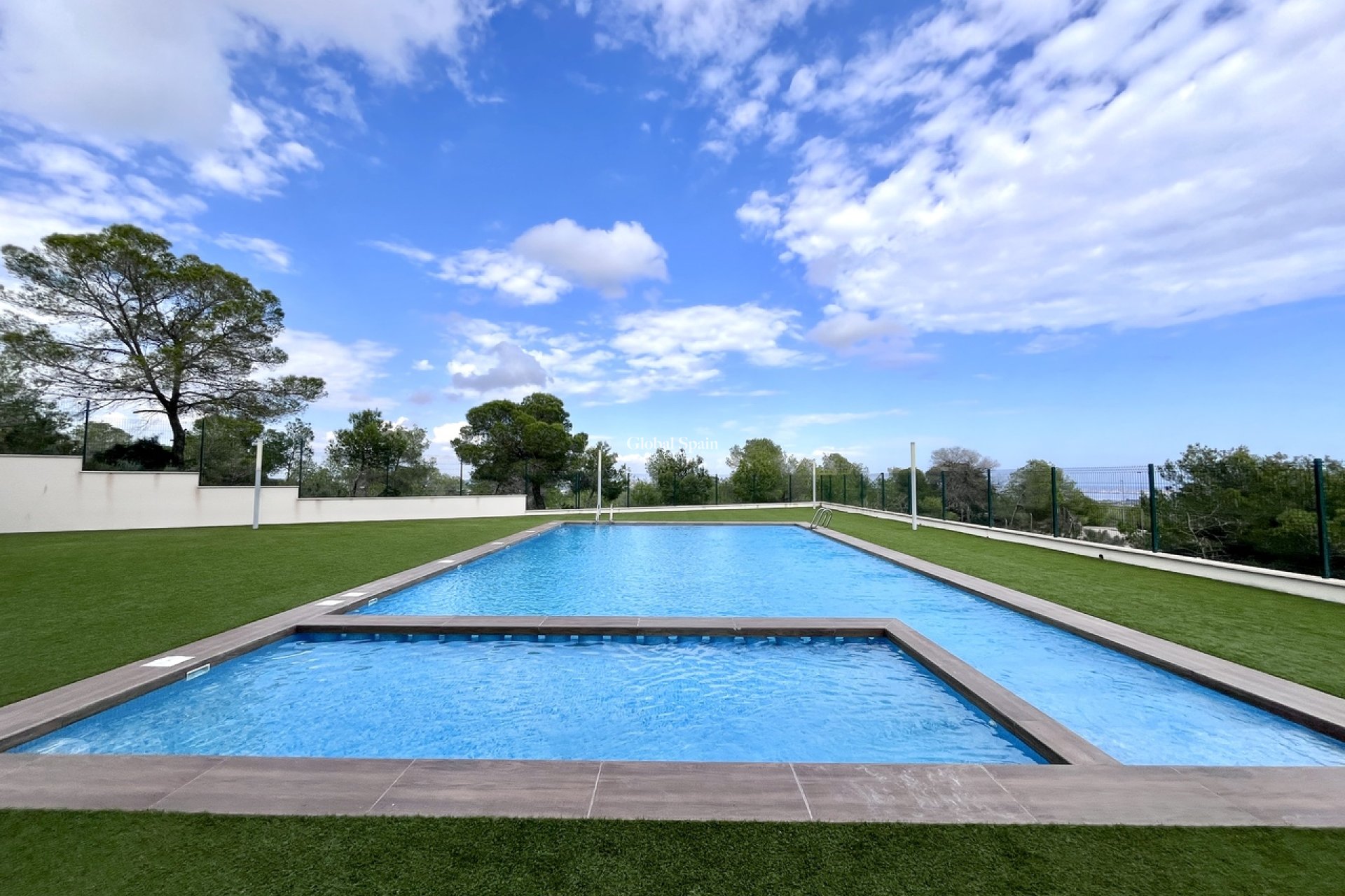 Wederverkoop - APPARTEMENT -
SAN MIGUEL DE SALINAS - Inland