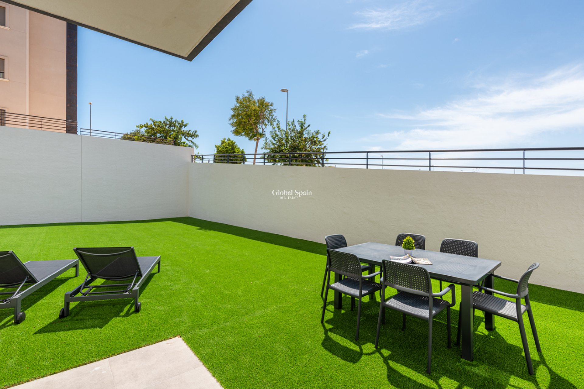 Wederverkoop - APPARTEMENT -
SAN MIGUEL DE SALINAS - Inland