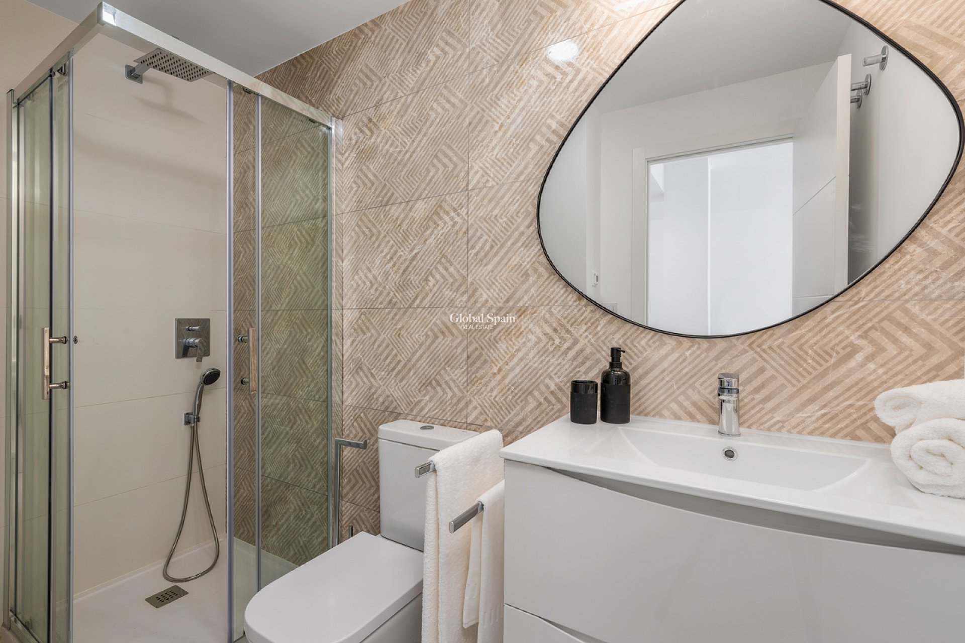 Wederverkoop - APPARTEMENT -
SAN MIGUEL DE SALINAS - Inland