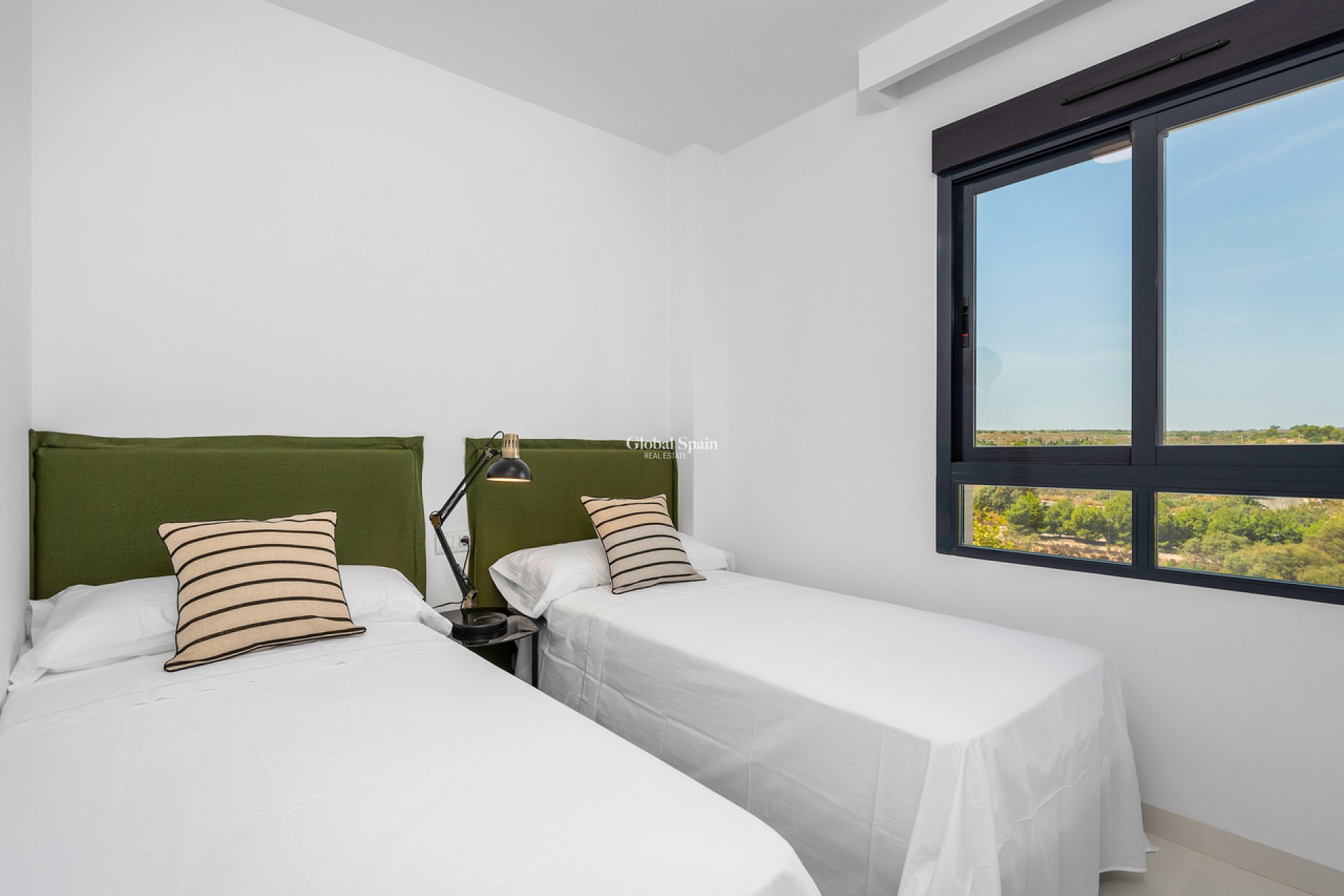 Wederverkoop - APPARTEMENT -
SAN MIGUEL DE SALINAS - Inland