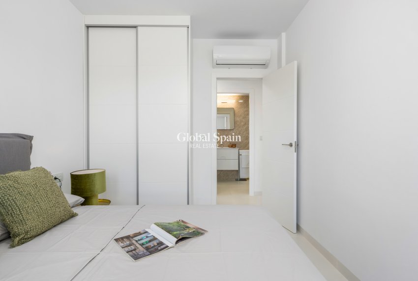 Wederverkoop - APPARTEMENT -
SAN MIGUEL DE SALINAS - Inland