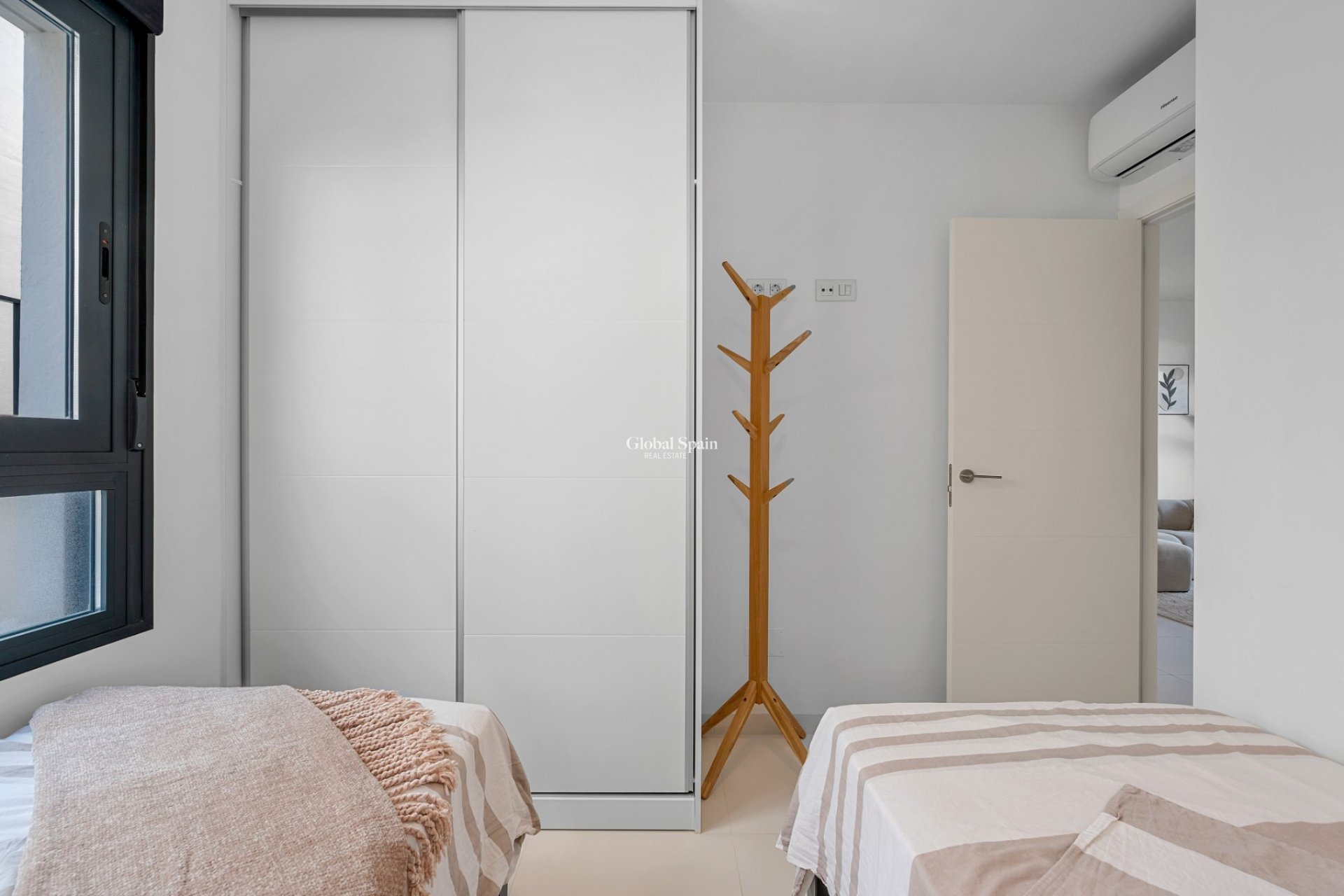 Wederverkoop - APPARTEMENT -
SAN MIGUEL DE SALINAS - Inland