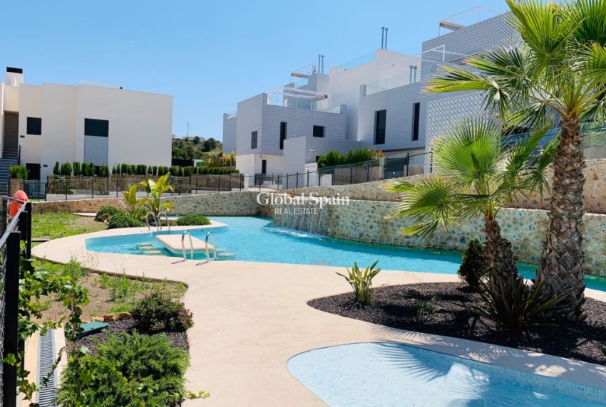 Wederverkoop - APPARTEMENT -
SAN MIGUEL DE SALINAS - Inland