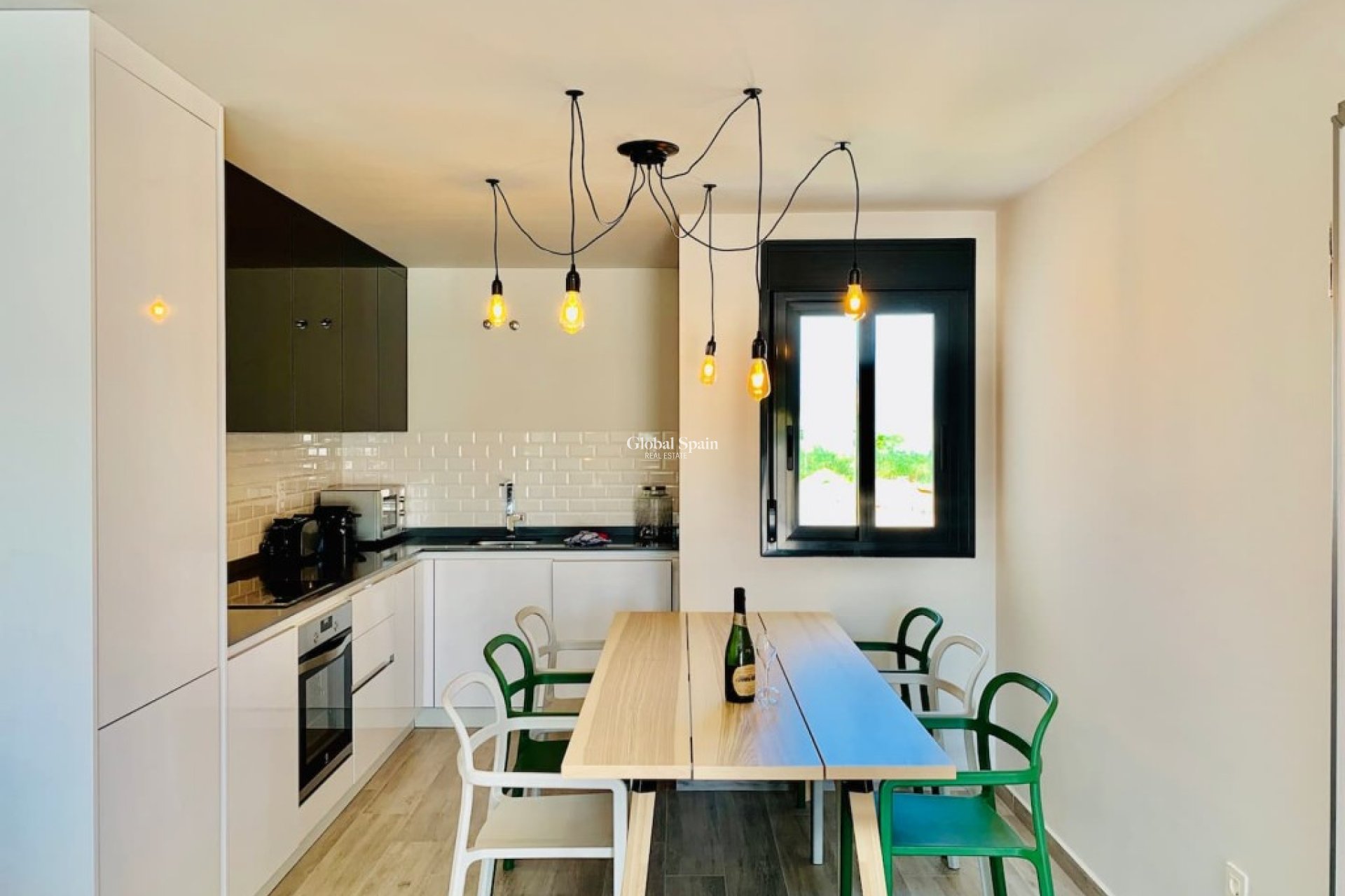 Wederverkoop - APPARTEMENT -
SAN MIGUEL DE SALINAS - Inland