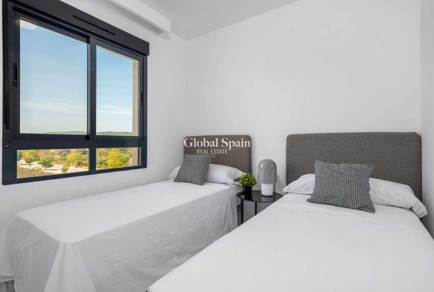 Wederverkoop - APPARTEMENT -
SAN MIGUEL DE SALINAS - Inland