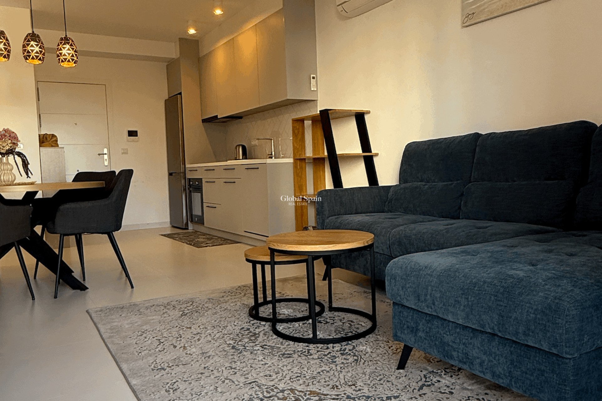 Wederverkoop - APPARTEMENT -
SAN MIGUEL DE SALINAS - Inland