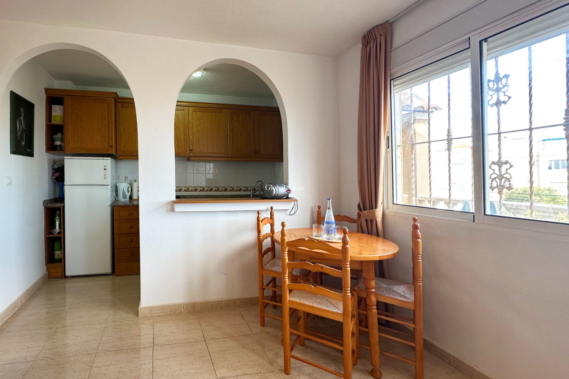 Wederverkoop - APPARTEMENT -
SAN MIGUEL DE SALINAS - Inland