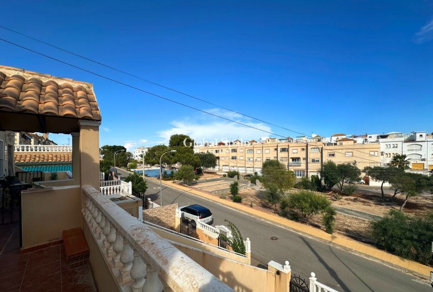 Wederverkoop - APPARTEMENT -
SAN MIGUEL DE SALINAS - Inland